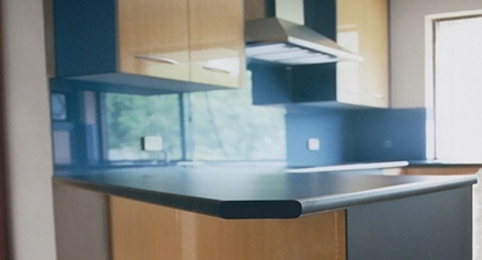laminate-benchtops-plain-dark-stone