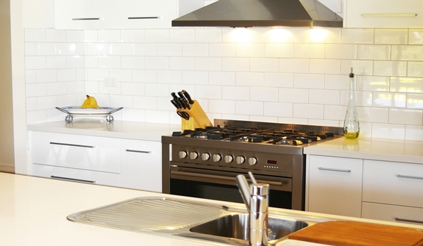 Compass Kitchens White on White colour scheme